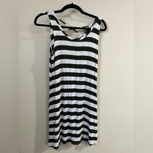 Womens summer dress size M